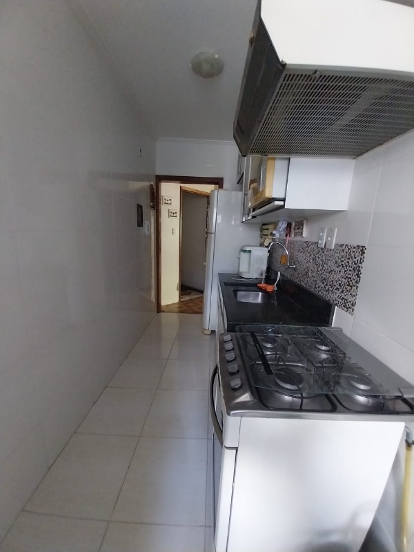 Apartamento à venda com 3 quartos, 65m² - Foto 13