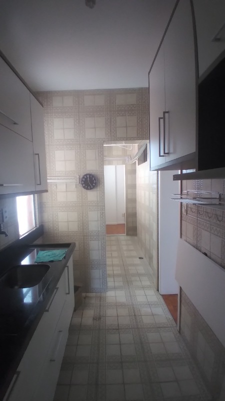 Apartamento à venda com 2 quartos, 70m² - Foto 14