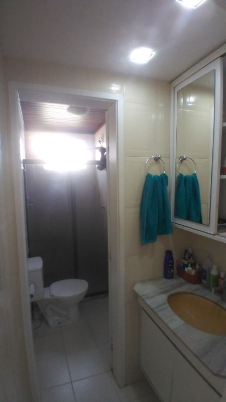 Apartamento à venda com 2 quartos, 70m² - Foto 8