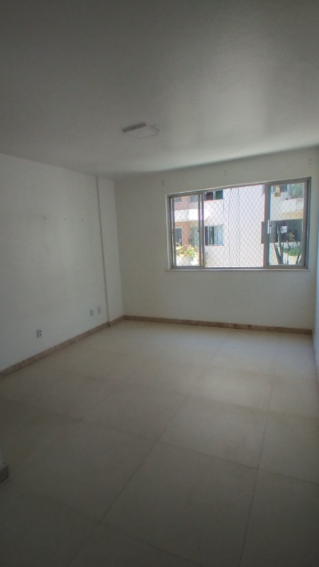 Apartamento à venda com 3 quartos, 100m² - Foto 1