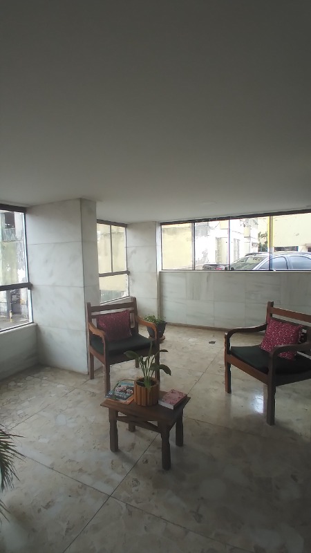 Apartamento à venda com 2 quartos, 70m² - Foto 18