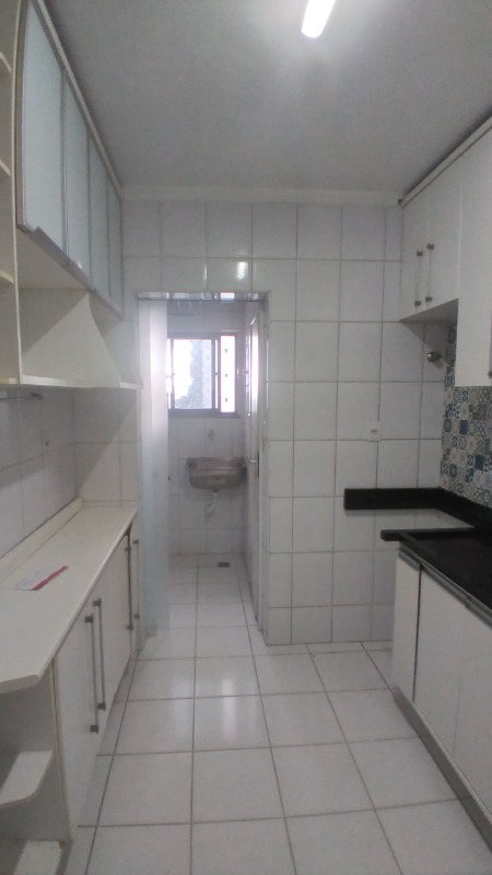 Apartamento à venda com 3 quartos, 69m² - Foto 11