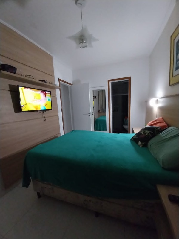 Apartamento à venda com 2 quartos, 70m² - Foto 5