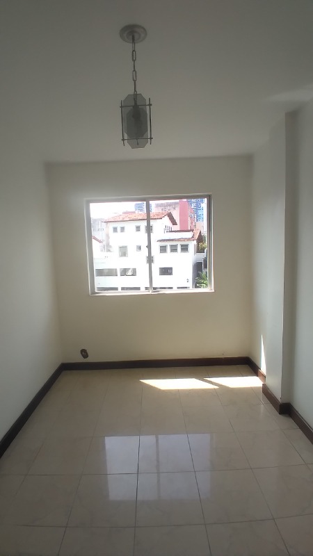 Apartamento à venda com 3 quartos, 85m² - Foto 6