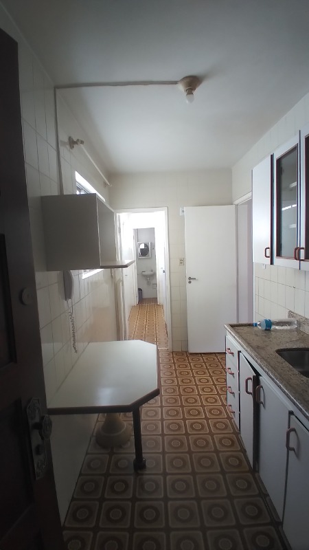 Apartamento à venda com 3 quartos, 85m² - Foto 10