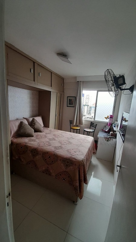 Apartamento à venda com 2 quartos, 70m² - Foto 10