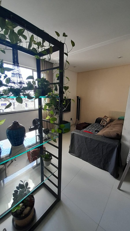 Apartamento à venda com 2 quartos, 70m² - Foto 6