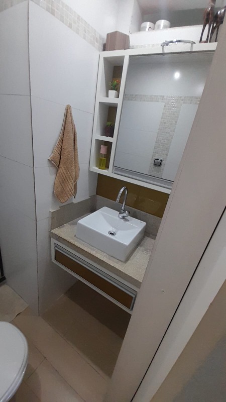 Apartamento à venda com 2 quartos, 70m² - Foto 17