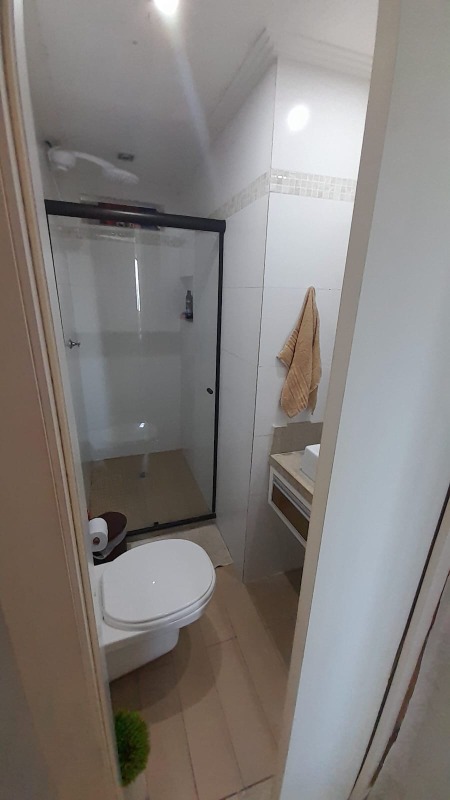 Apartamento à venda com 2 quartos, 70m² - Foto 18