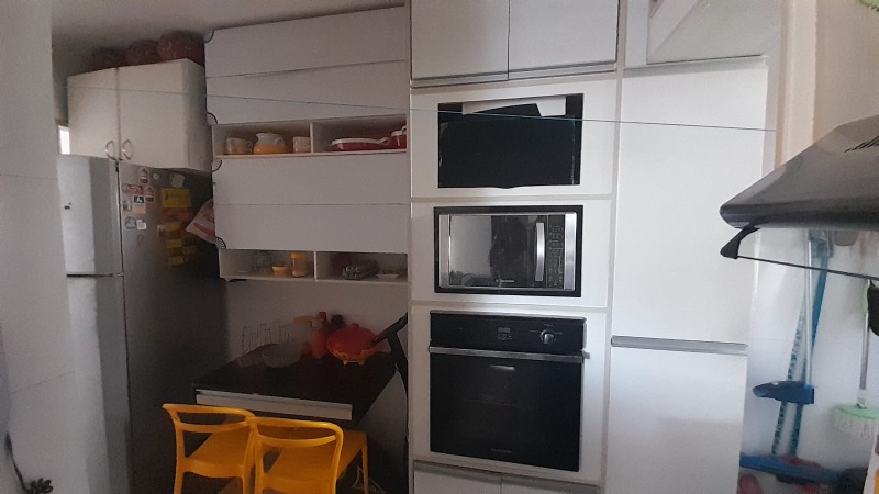 Apartamento à venda com 2 quartos, 70m² - Foto 20