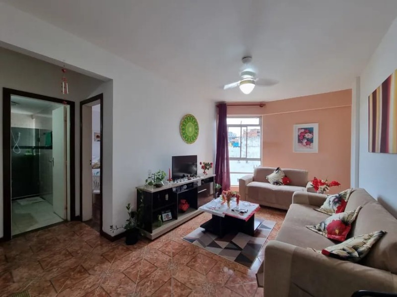 Apartamento à venda com 2 quartos, 67m² - Foto 1