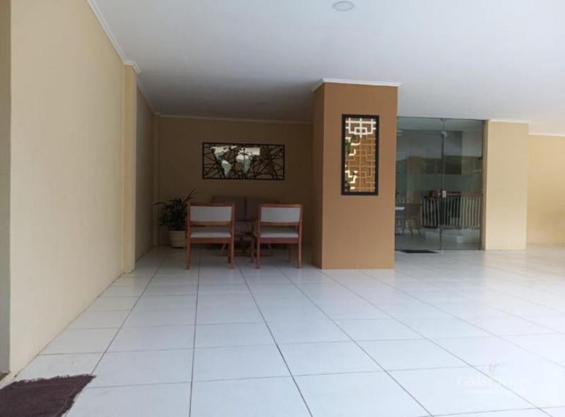 Apartamento à venda com 3 quartos, 83m² - Foto 15