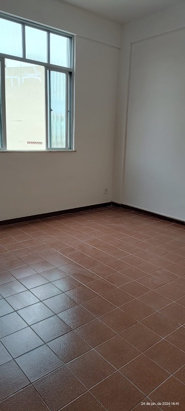 Apartamento à venda com 3 quartos, 90m² - Foto 4