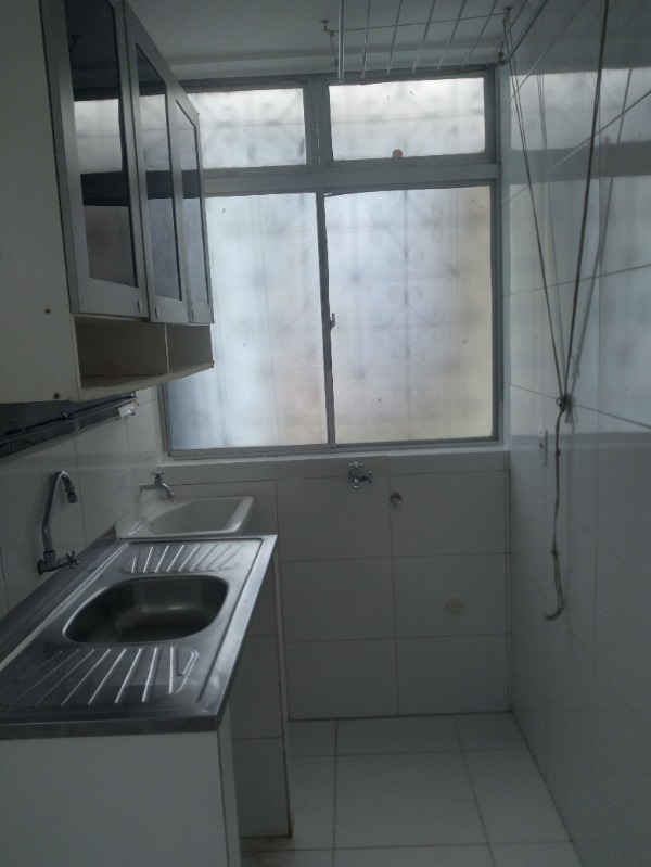 Apartamento à venda com 2 quartos, 57m² - Foto 7