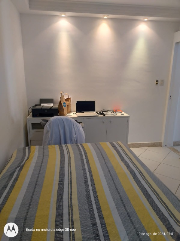 Apartamento à venda com 2 quartos, 70m² - Foto 8