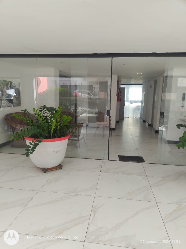 Apartamento à venda com 2 quartos, 70m² - Foto 19