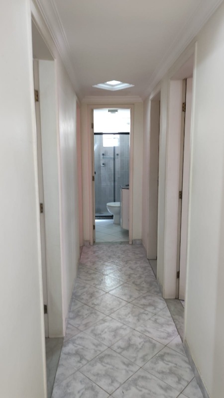 Apartamento à venda com 3 quartos, 95m² - Foto 17