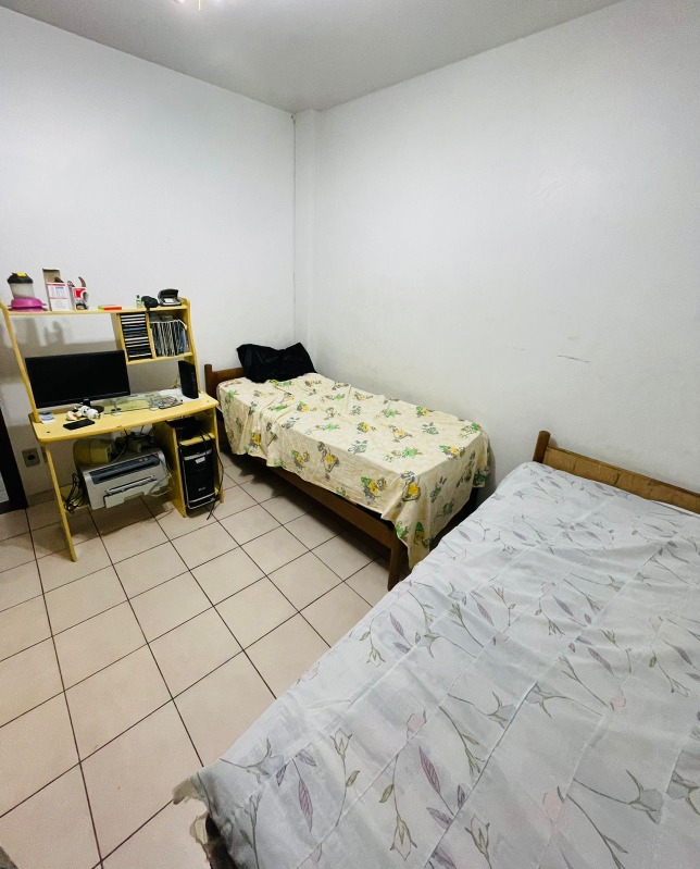 Apartamento à venda com 3 quartos, 100m² - Foto 3