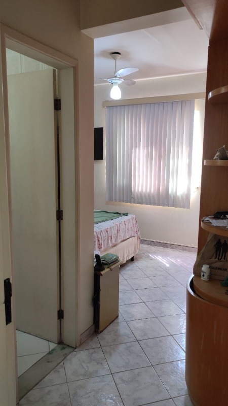 Apartamento à venda com 3 quartos, 95m² - Foto 10