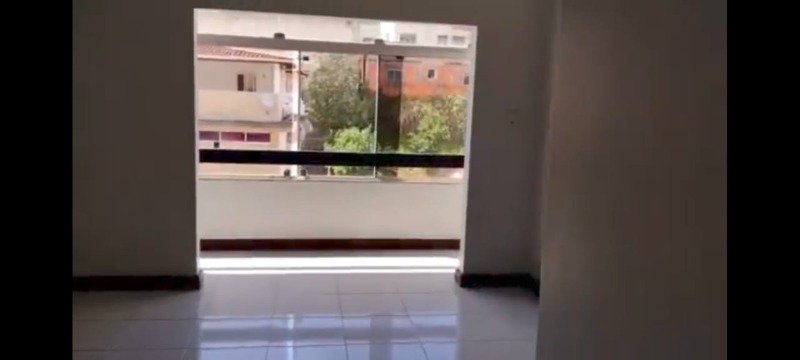 Apartamento à venda com 3 quartos, 94m² - Foto 1