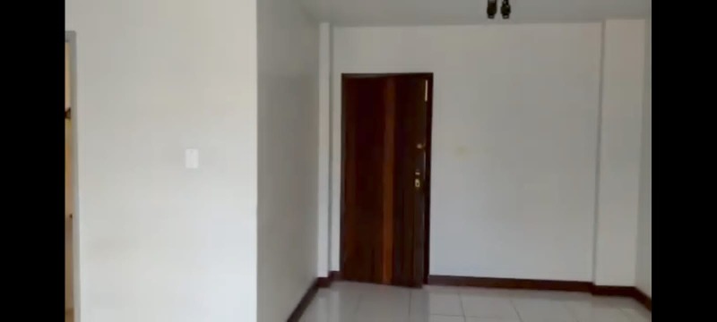 Apartamento à venda com 3 quartos, 94m² - Foto 10