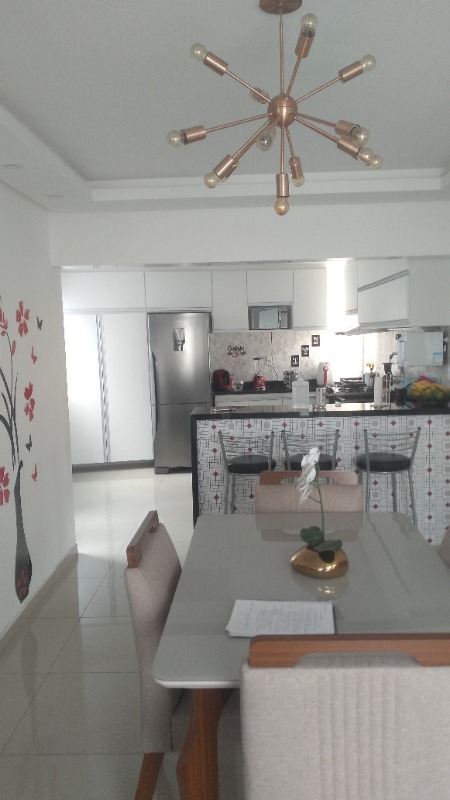 Apartamento à venda com 3 quartos, 90m² - Foto 4