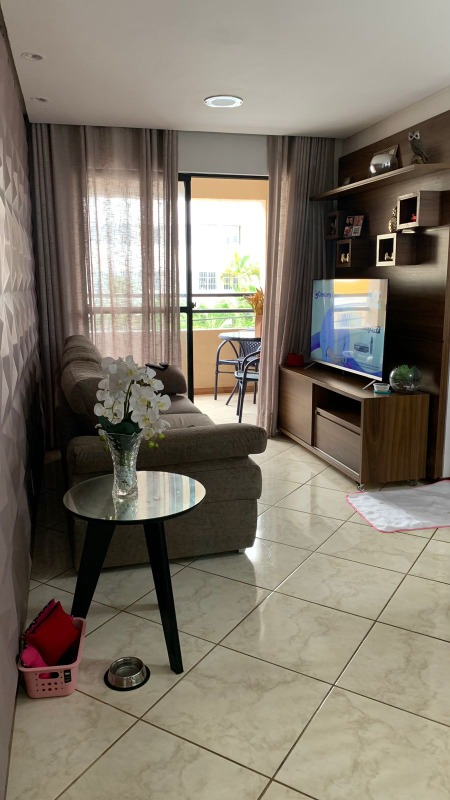 Apartamento à venda com 3 quartos, 80m² - Foto 1