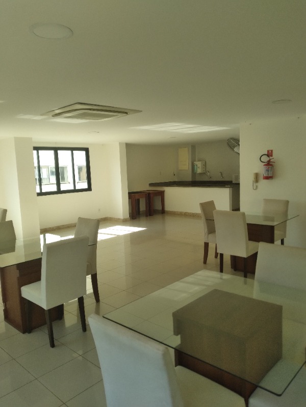 Apartamento à venda com 3 quartos, 75m² - Foto 29