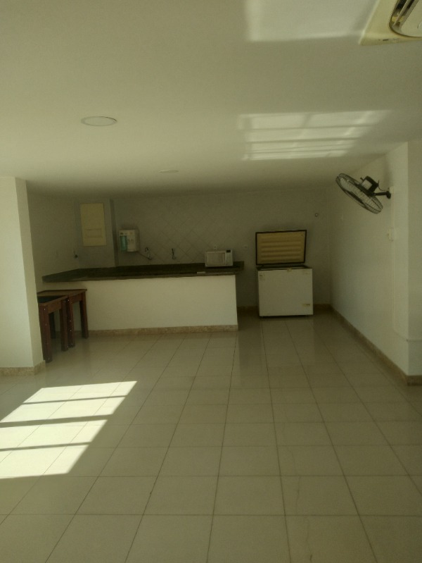 Apartamento à venda com 3 quartos, 75m² - Foto 28