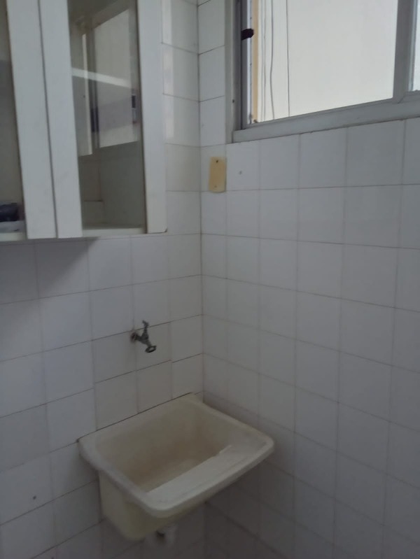 Apartamento à venda com 1 quarto, 50m² - Foto 7