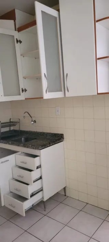 Apartamento à venda com 2 quartos, 70m² - Foto 20