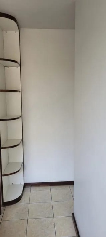 Apartamento à venda com 2 quartos, 70m² - Foto 15