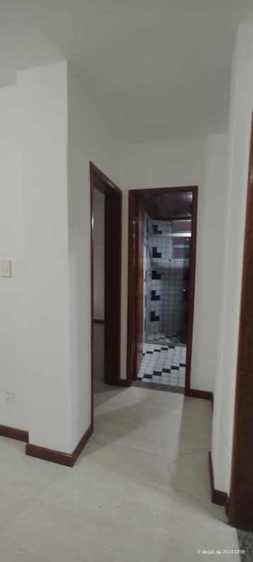 Apartamento à venda com 1 quarto, 50m² - Foto 4