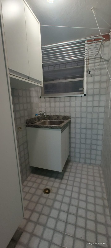 Apartamento à venda com 1 quarto, 50m² - Foto 11