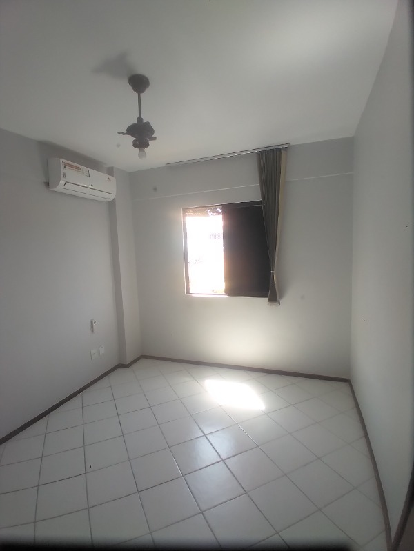 Apartamento à venda com 3 quartos, 80m² - Foto 3