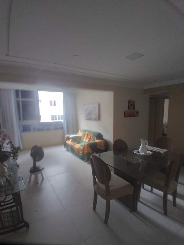 Apartamento à venda com 2 quartos, 80m² - Foto 1