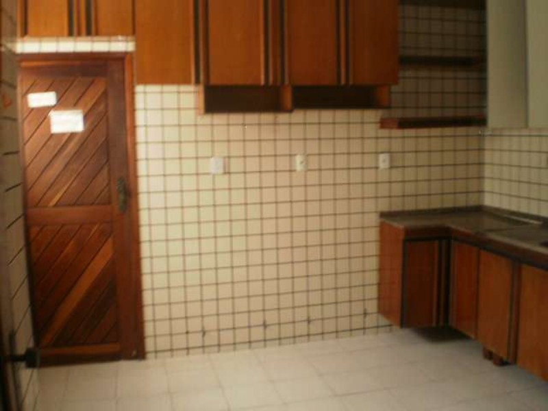 Apartamento à venda com 3 quartos, 90m² - Foto 9