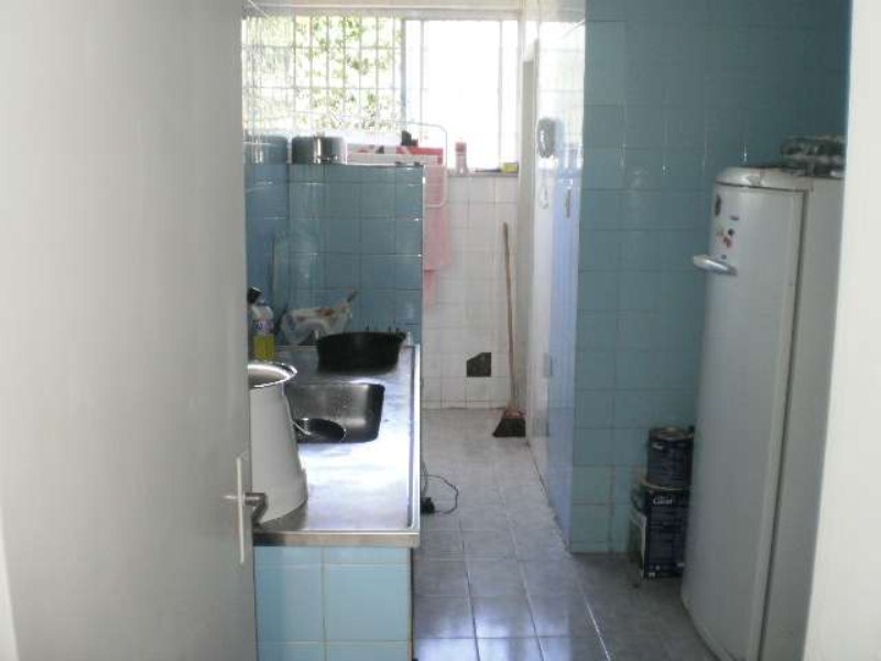 Apartamento à venda com 3 quartos, 78m² - Foto 2