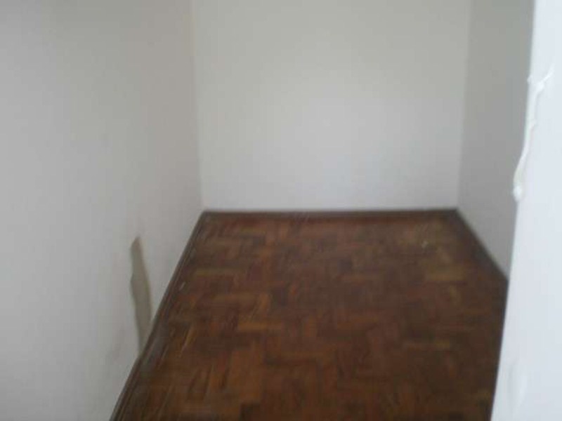 Apartamento à venda com 2 quartos, 75m² - Foto 8