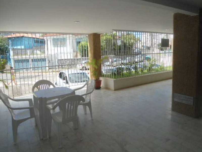 Apartamento à venda com 2 quartos, 72m² - Foto 12