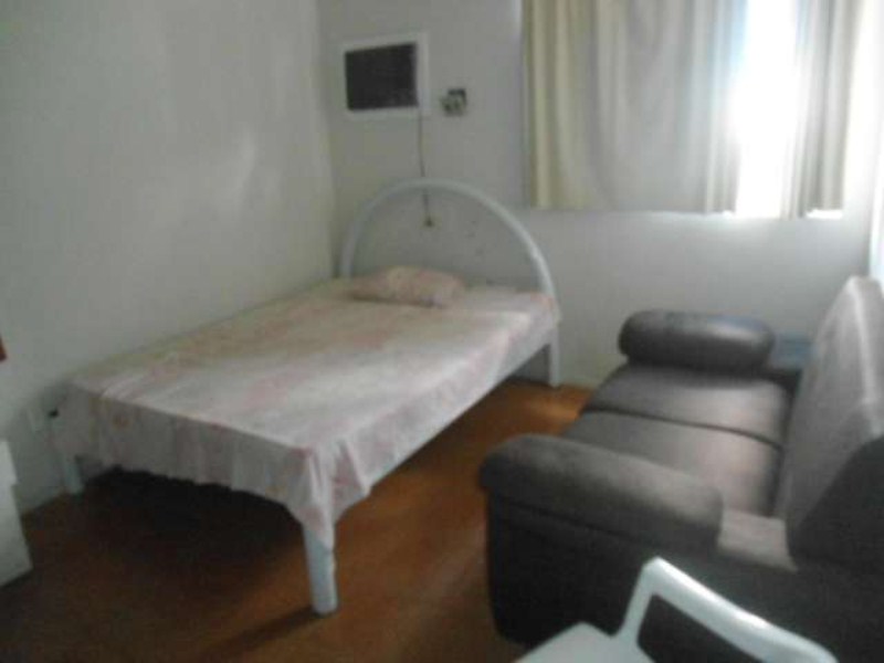 Apartamento à venda com 2 quartos, 72m² - Foto 6