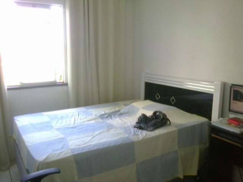 Apartamento à venda com 2 quartos, 80m² - Foto 4