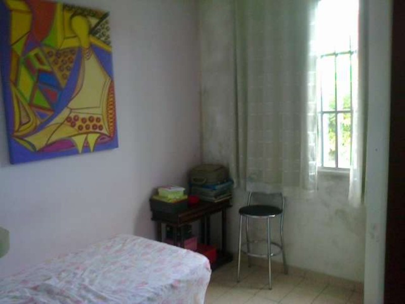 Apartamento à venda com 2 quartos, 65m² - Foto 2