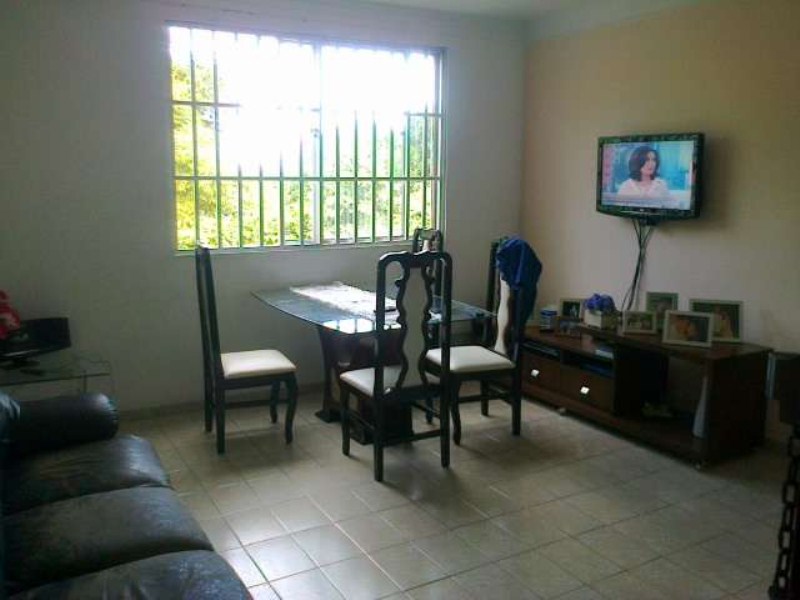 Apartamento à venda com 2 quartos, 65m² - Foto 1