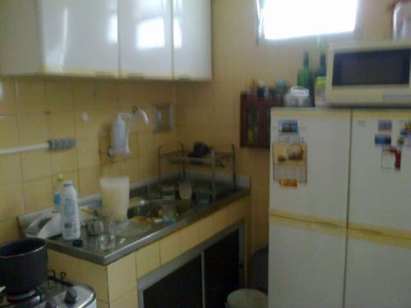 Apartamento à venda com 2 quartos, 71m² - Foto 2