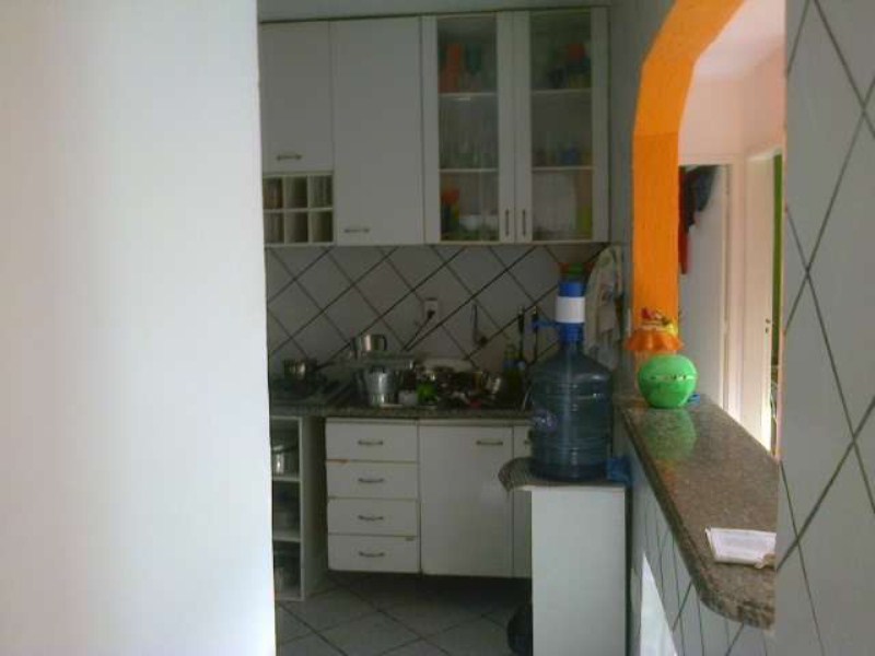 Apartamento à venda com 2 quartos, 65m² - Foto 4