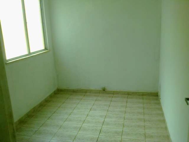 Apartamento à venda com 2 quartos, 60m² - Foto 4