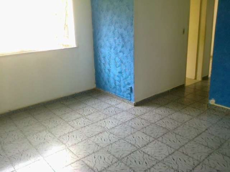 Apartamento à venda com 2 quartos, 60m² - Foto 2