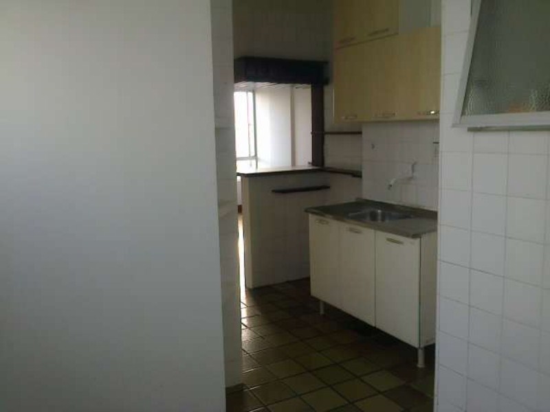 Apartamento à venda com 2 quartos, 60m² - Foto 5