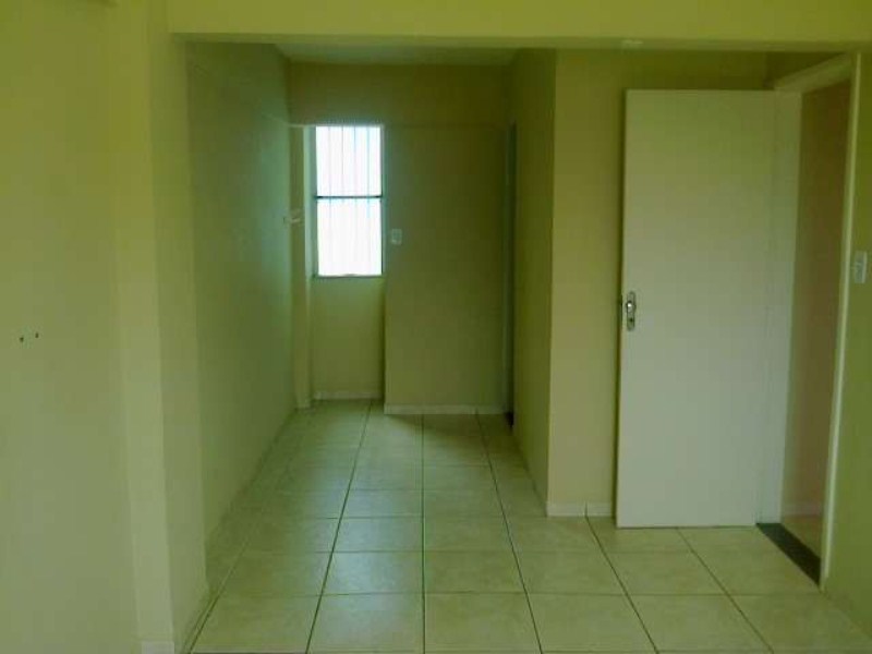 Apartamento à venda com 2 quartos, 65m² - Foto 5